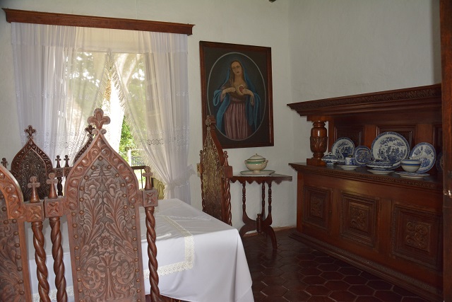 Comedor de la Hacienda El Paraíso, donde Efraín y María se sentaban uno al frente del otro.