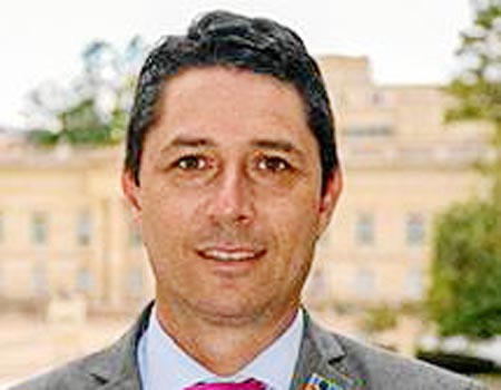 Alejandro Corrales