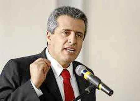 Luis Fernando Velasco, 