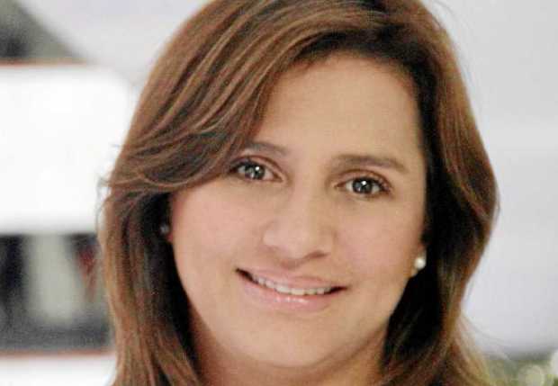 Paola Holguín,  Senadora Centro Democrático 