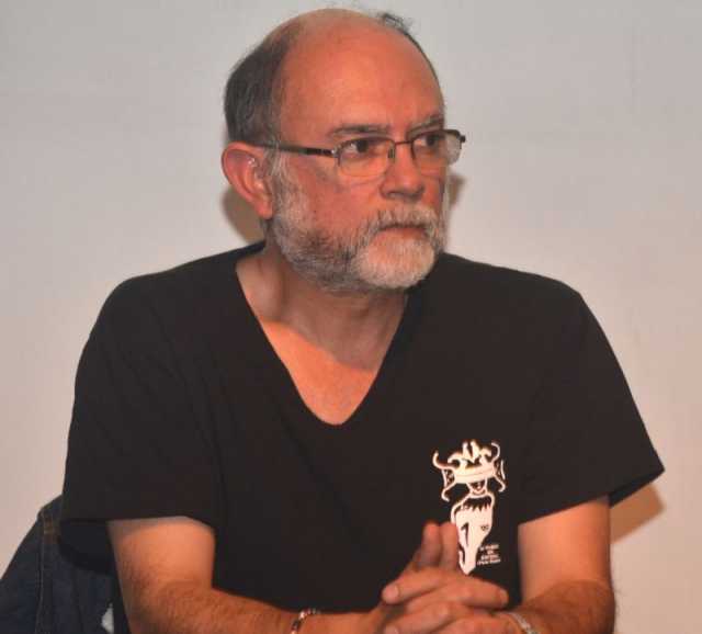 Leonardo Arias Escobar, director de la compañía Actores en Escena