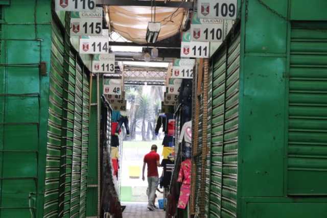 Varios locales del Centro de Comercio Informal están desocupados o funcionan como bodegas para guardar mercancías.