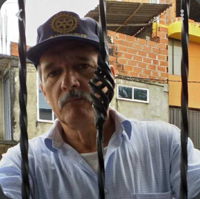 Héctor Javier Giraldo Palacio.