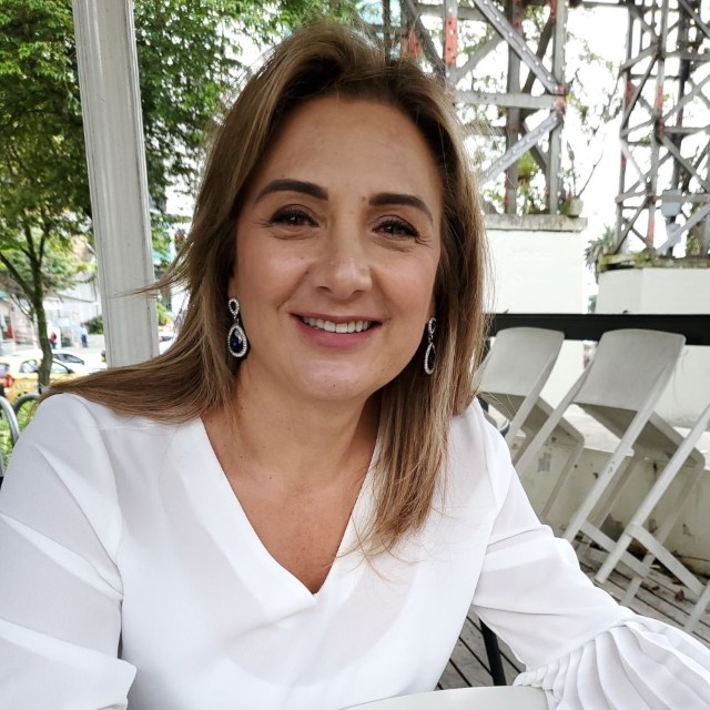 María Luisa González