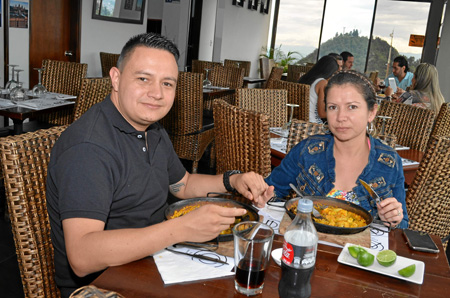 Daniel Gallego y Mónica Ramírez se reunieron en el restaurante Eñe.