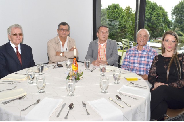 Javier Botero Serna, Froilán Ramírez, Orlando López Vinasco, Octavio Giraldo Henao y Johanna Giraldo Betancur.