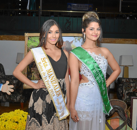 Estefanía Salazar Hernández, señorita Manizales y reina de la Feria 2018, y Paula Andrea Castaño García, reina Interveredal 2017