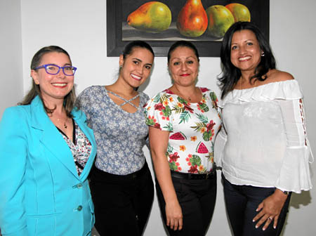 Luz Pino Zapata, Jenny Rodas Echeverry, Graciela Franco Buriticá y Esther Muriel.