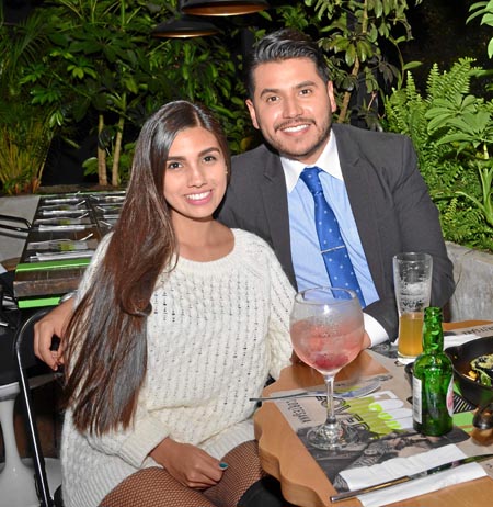 Mariana Stoltze Arias y Jaime Andrés Novoa Pacheco se reunieron en una comida en el restaurante Cortesana.