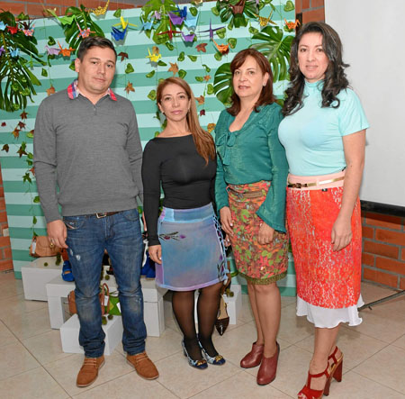 Gabriel Gómez, Patricia Arroyave Osorio, Gloria Patricia Marín Torres y Rocío Betancur.