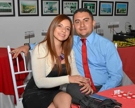 Sandra Cobos Torres y Daniel Giraldo Lozano.