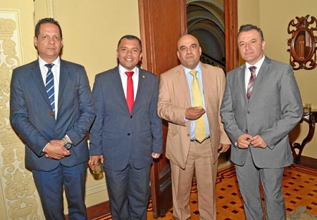 Pedro Zárate Vanegas, Leandro Augusto Gutiérrez, Carlos Alberto Piedrahíta y John Jairo Villegas Buitrago.