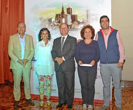 Conformaron el jurado: Augusto Javier Londoño López, gerente Ad Hoc de la Red de Emprendimiento de Caldas; Ana María Giraldo Góm