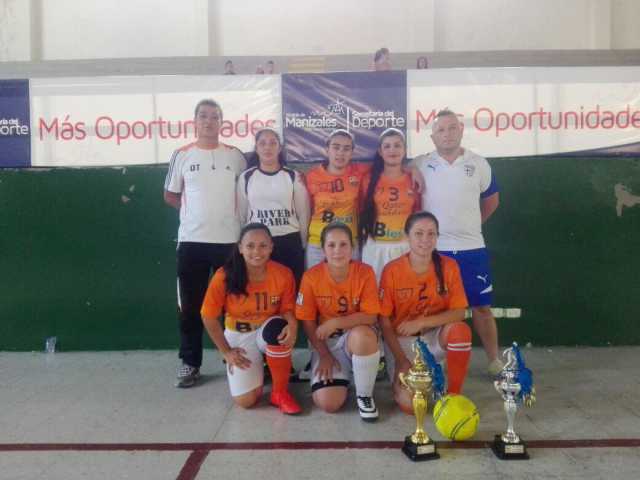 En microfútbol femenino, la Ciudadela del Norte se quedó con el título al  vencer 2-0 en la final a  Cerro de Oro.