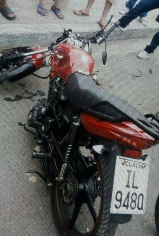 Así quedó la moto luego del accidente.