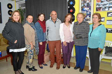 Amparo Gómez, María Teresa Gómez, María Inés Salazar, Luis Alberto Franco, Luz Myriam Corredor, Yolanda Hoyos y Amparo García.