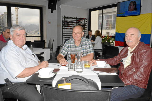 Guillermo Arango Gutiérrez, Andreas Lorennz y Javier Londoño Estrada se reunieron en un almuerzo en la sede El Cable del Club Ma