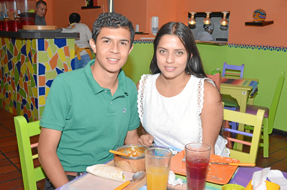 Santiago Giraldo Posada ofreció un almuerzo en el restaurante El D.F. Comida mexicana para celebrar el cumpleaños de Camila Gañá