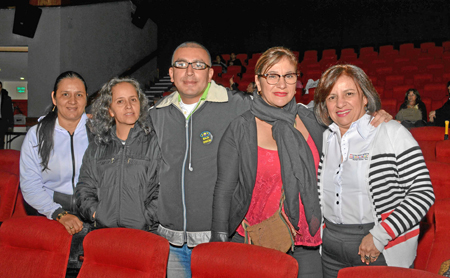 Paula Andrea Ocampo, Gloria Inés Sánchez, Felipe Franco Quintero, Julieta Tabares Arboleda y Gloria Patricia Tabares Arboleda.