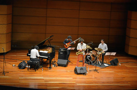 Juan Felipe Calderón Ensamble de jazz, agrupación nacional.