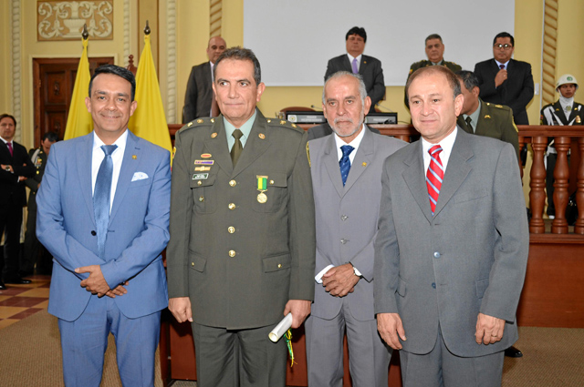 Jorge Hernán Aguirre; Nelson Ramírez Suárez, comandante región N.º3 de la Policía Eje Cafetero; Antonio Corrales e Islem Pineda 