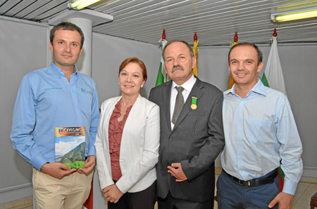 Miguel Duque, Luz Elena Bernal, Gonzalo Duque Escobar y Julián Duque.