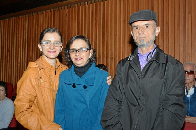 Juanita Cuesta Trujillo, Yolanda Cuesta Gómez y Hernán Osorio Galvis.