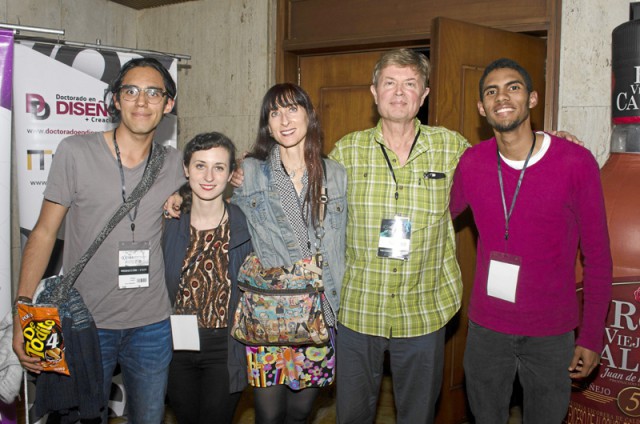 Felipe Castro; Daria Taback, Glenda Drew y Jesse Drew, de California, y Gabriel Terán.