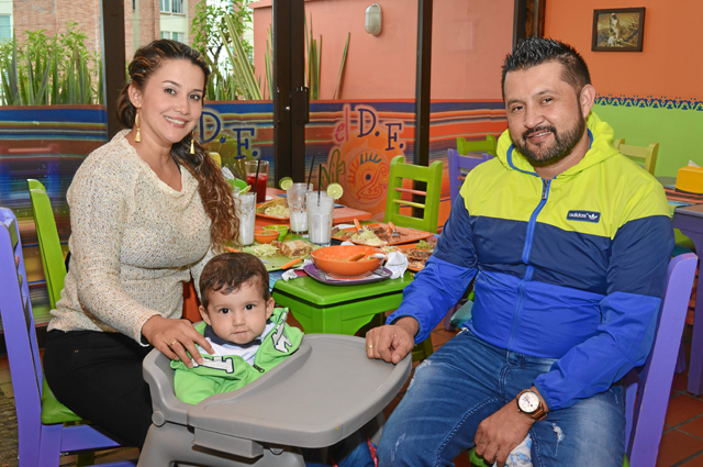 Dayana Valencia Rodríguez, Ángel David Tirado y Jovanny Tirado.