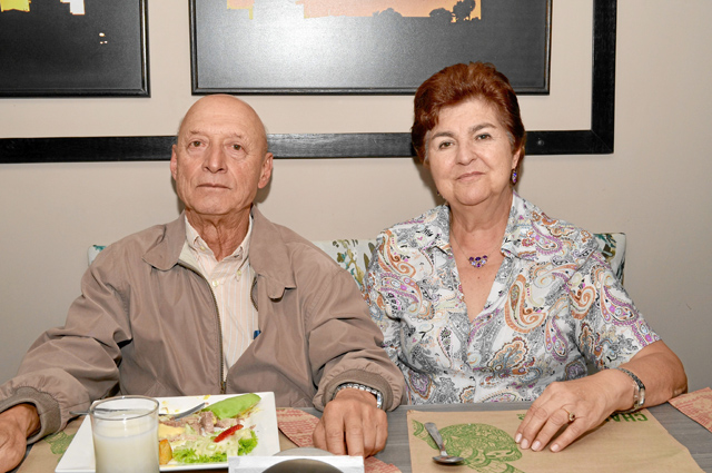 José Rubiel López Montes y Beatriz Gutiérrez de López se reunieron en un almuerzo en el restaurante Cháncharos.