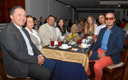 Presbítero Hugo Alberto Henao, Carmen Otilia Tobón, sacerdote Luis Eduardo Loaiza Herrera, Carmen Andrea Román Guastar, Laura Go