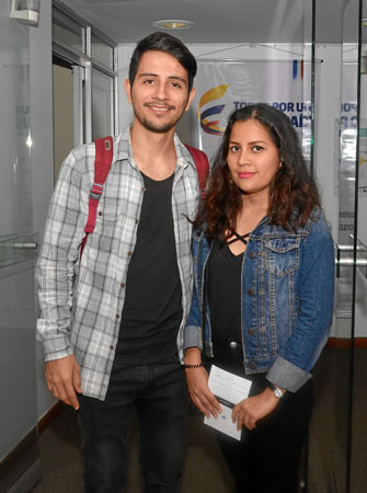 Charly Camargo y Karen Patiño.