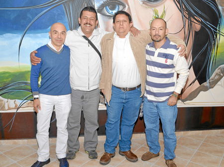 Jorge Eliécer Aristizábal Cardona, José Luis Jaramillo González, Germán Andrés Chica Giraldo y John Molina Alarcón, de la promoc