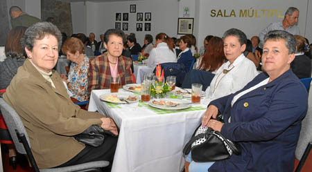Luz Dary Gómez López, Aleyda Valencia, Beatriz Elena Barrera y Gloria Cristina Serna.