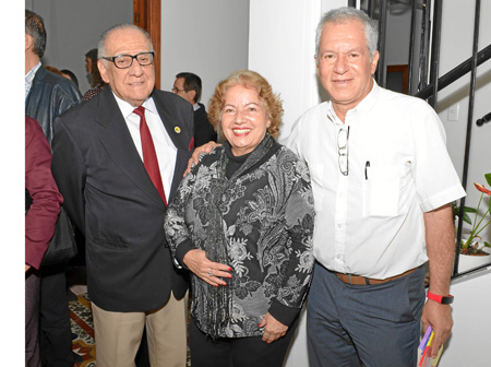 Heriberto Rosero García, María Ligia Acevedo y Jorge Eliécer Triviño.