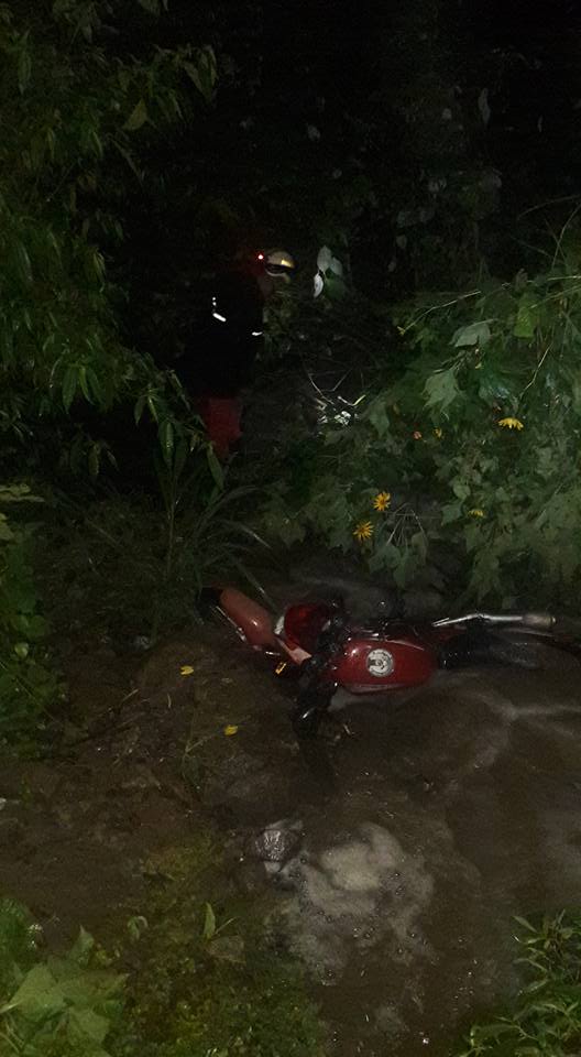 La otra moto que cayó a una quebrada en Marmato