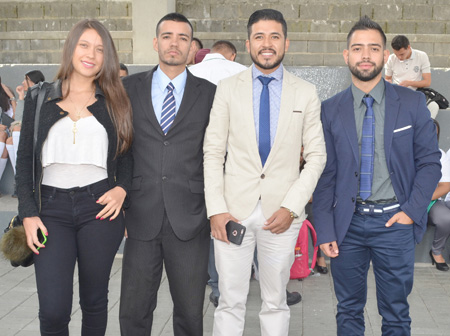 Karen Reina, Yeison Soto, Óscar Hernández y Jhoan Cadavid, estudiantes ponentes de la Universidad Cooperativa de Colombia, sede 