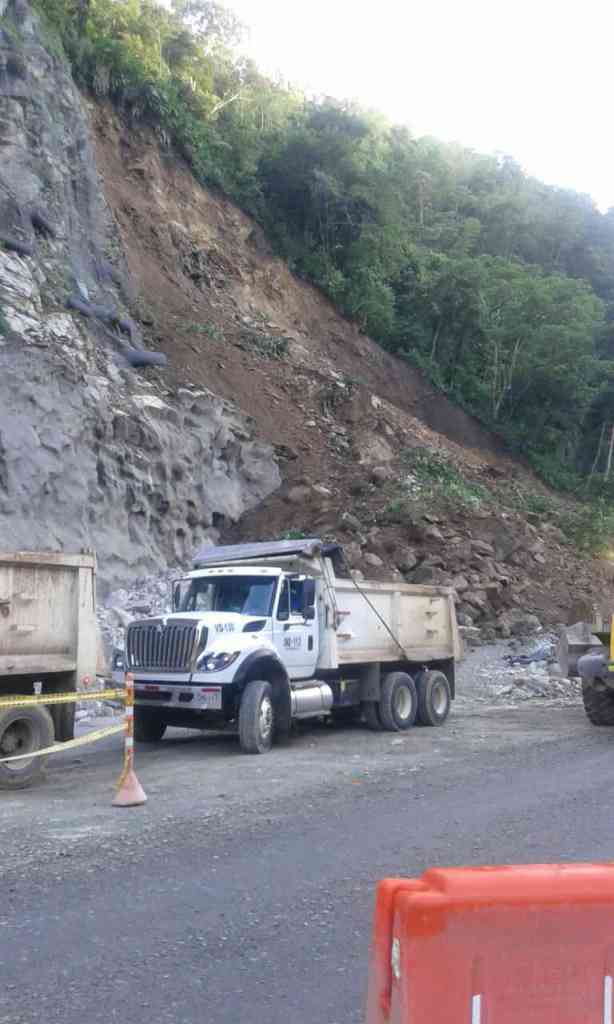 Está cerrada la vía Manizales - Medellín, a la altura de La Felisa 