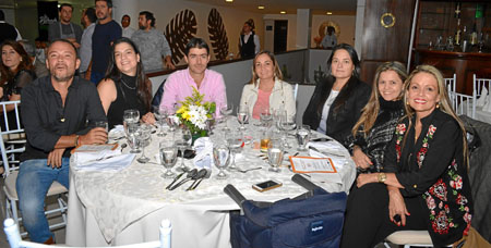 Juan Aníbal Giraldo Gaviria, Juliana Jaramillo, Santiago Arango, Natalia Arango Gómez, Connie Jaramillo y  Reina Lucía Mejía Sie