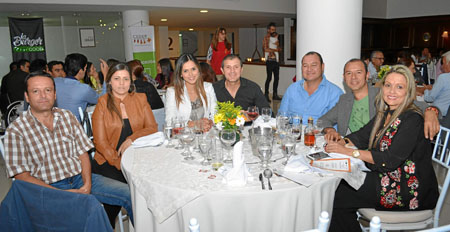 Jairo Mejía, Juliana Hoyos, Pilar Gómez, Óscar Ramírez, Andrés Felipe Zuluaga, Camilo Marín y Adriana Arango Gómez.