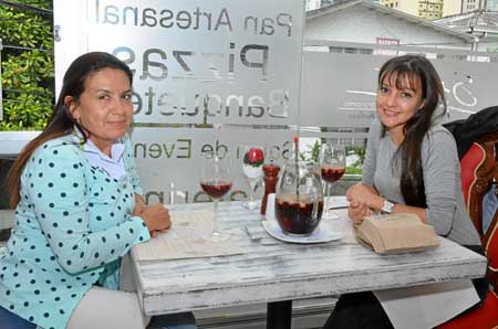 Claudia Patricia Avellaneda le celebró el cumpleaños a Diana Yepes Suárez en un almuerzo en el restaurante Spago.