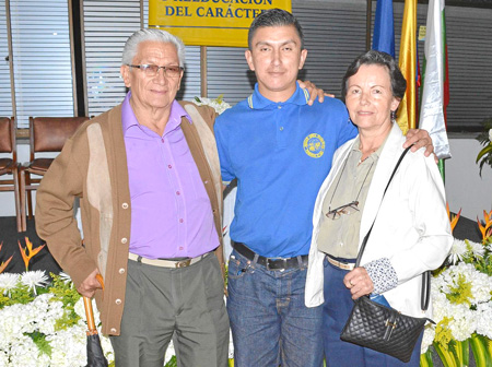 Melquisedec Vargas, Diego Fernando Vargas y María Nelly Quiroz.