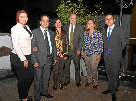 Juanita Duque Tangarife, Carlos Alberto Duque, Gilma Montes, Gildardo Muñoz, María Patricia Duque y Johnier Muñoz.