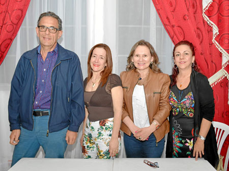 Miguel Ángel Gaviria Jaramillo, Sonia Ramírez Jaramillo, Libia Gutiérrez y Dora Inés Aristizábal.