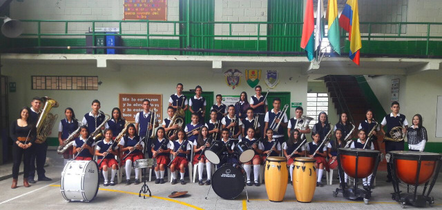 Montebonito (Marulanda): I.E. Montebonito. Director: Ángela Grajales Ocampo.