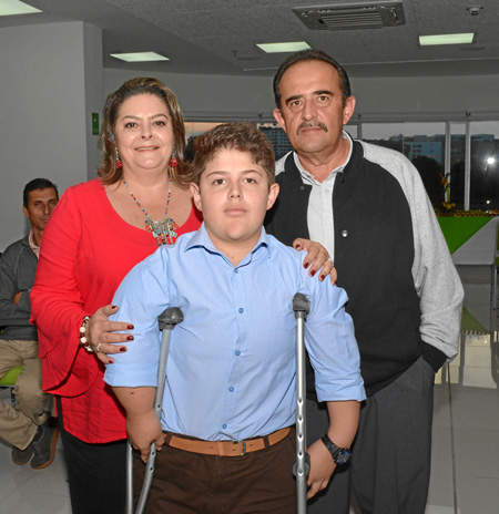 Adriana Loaiza Ospina, Alejandro Gómez Loaiza, campeón Parapanamericano Juvenil en Tenis de Mesa que se realizó en Sao Pablo (Br