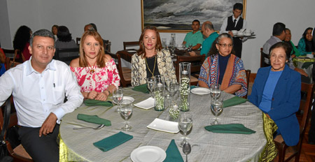 Róbinson Ríos, Martha Montoya, Blanca Nubia Salazar, María Edilma Castro y Consuelo González.