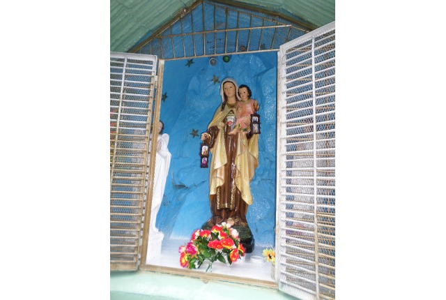 Gruta en vereda Los Encuentros, de Anserma (Caldas), estrena imagen de la Virgen del Carmen