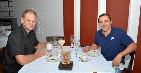 Andrew Juskaitis y Marcelo Gutiérrez Villegas se reunieron en un almuerzo en el restaurante Vino y Pimienta.