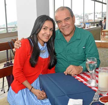 Carolina Molina Ochoa y Carlos Felipe Mejía Mejía almorzaron en el Club Manizales.